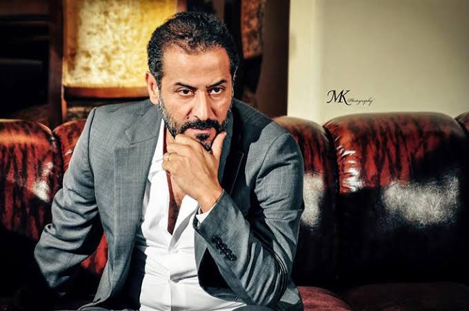 عبد المنعم عمايري يوضح حالته الصحية ويعتذر للمستشار تركي آل الشيخ